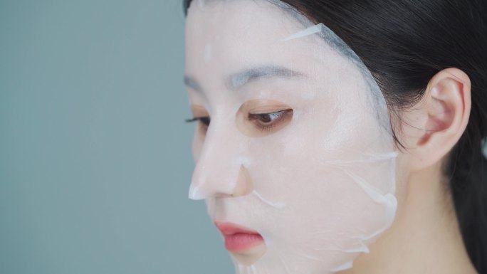 美妆护肤人物面膜展示4K视频素材31
