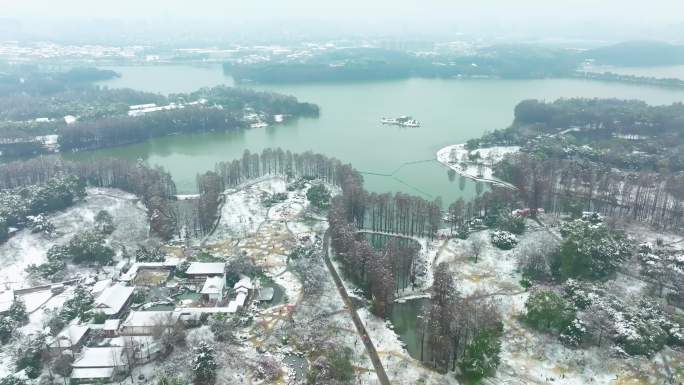 武汉东湖磨山梅园风景区航拍雪景风光