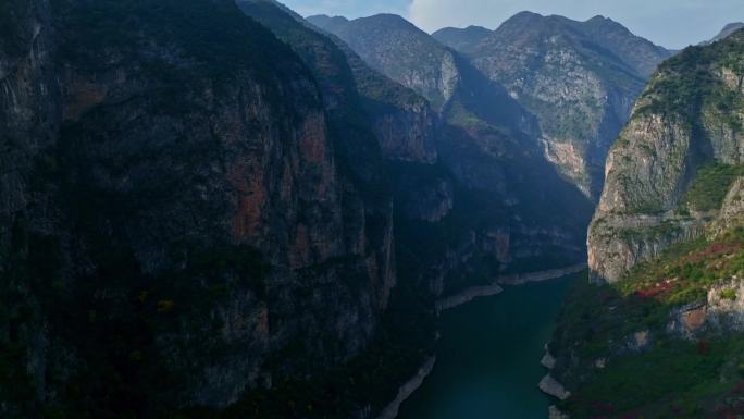 5A景区小三峡红叶