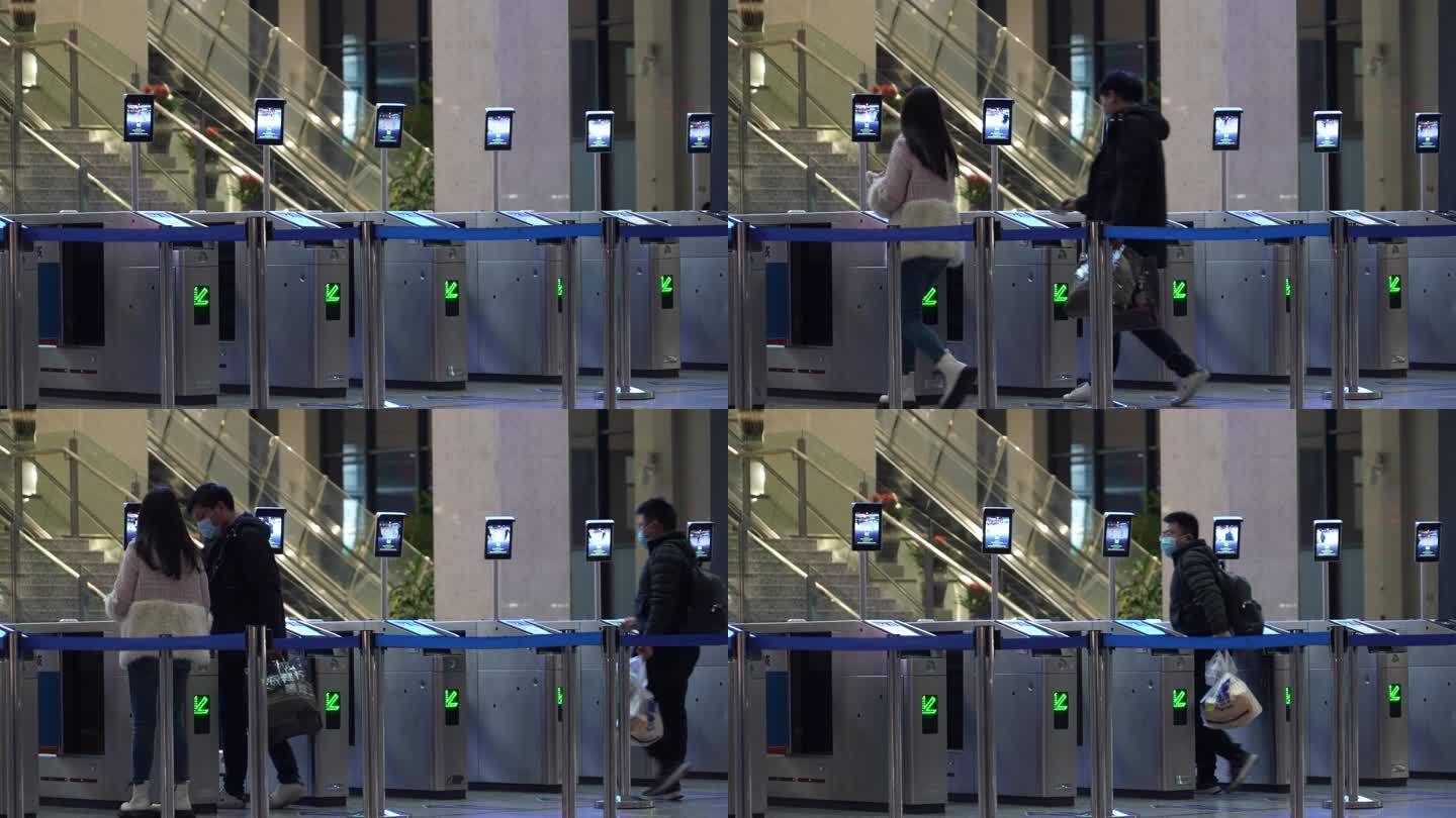火车站检票口人流延时摄影