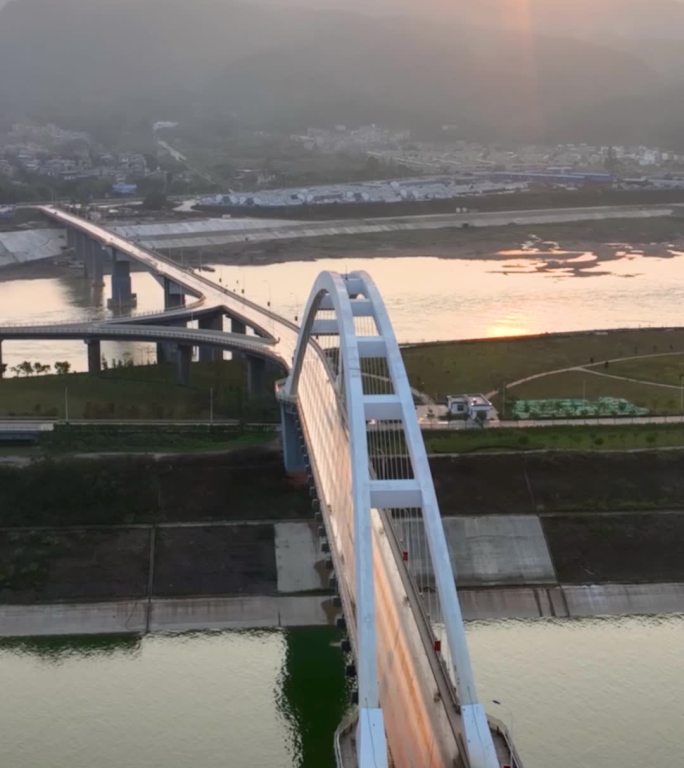 高清竖屏环绕航拍桂平大藤峡枢纽交通桥