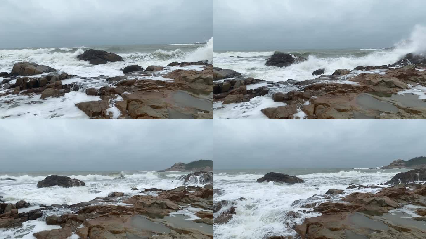 海浪拍击岸边岩石