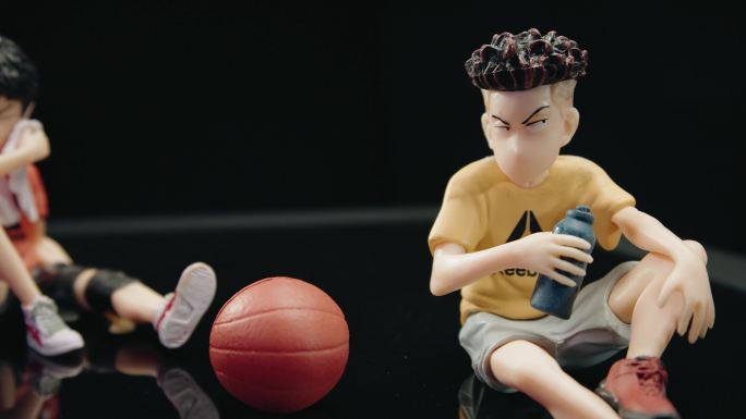 国产玩具手办橡胶卡通玩偶摆件篮球飞人实拍