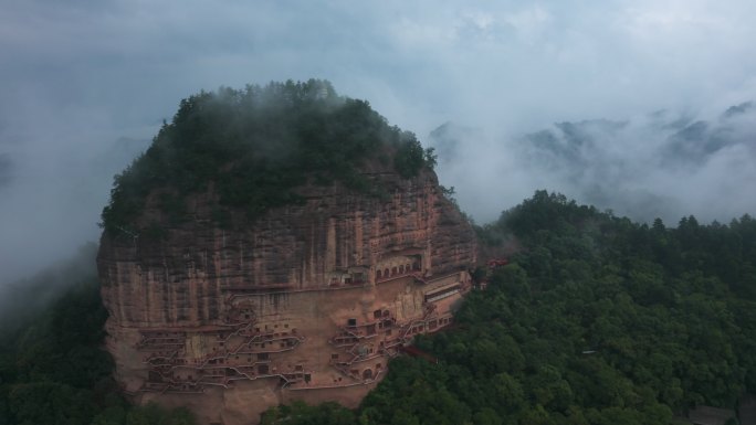 麦积山云海