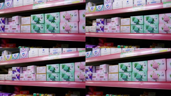 超市货柜售卖香皂