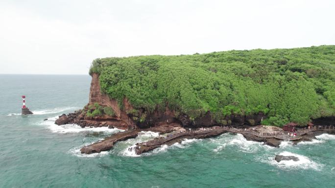 中国广西北海涠洲岛灯塔航拍