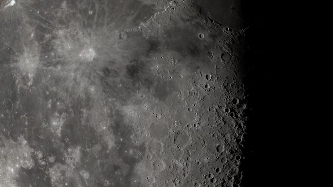 月球表面光影变化 4K
