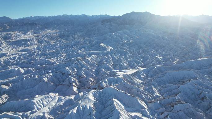 祁连山雪景雪峰冬季山峰下雪航拍