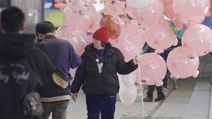 长沙黄兴商业街夜景人群人流消费购物