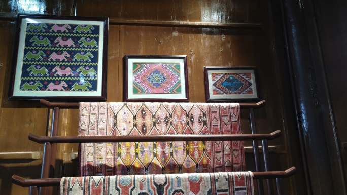 （合辑）土家族西兰卡普织布机布匹传统工艺