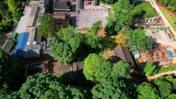 航拍云峰寺院全景