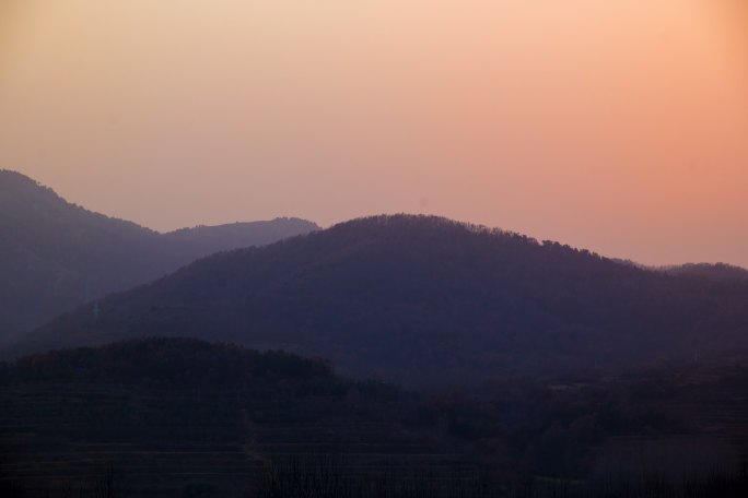 太阳落山延时 日落延时 大山里的落日