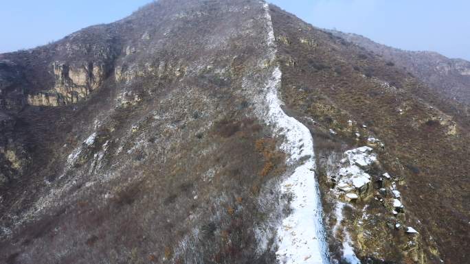 航拍山西岢岚宋长城雪景