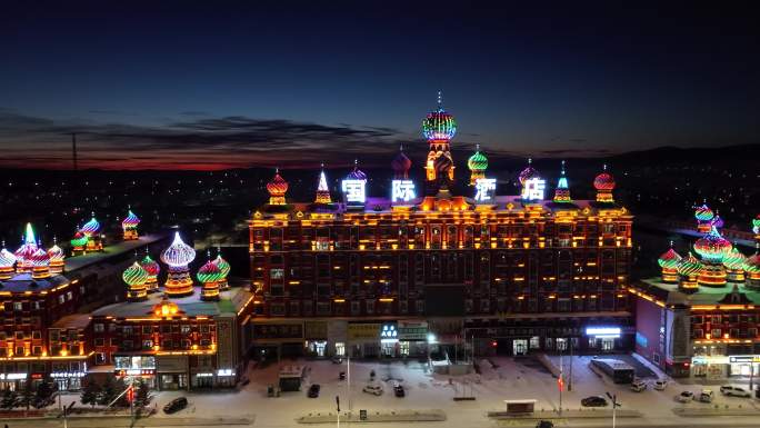 边城雪夜欧式建筑灯光夜景