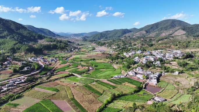 【4K】航拍云南山区村航拍