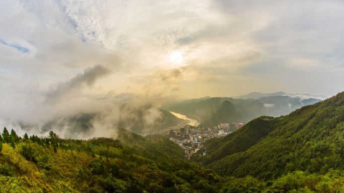 白河县城日出云海 延时摄影