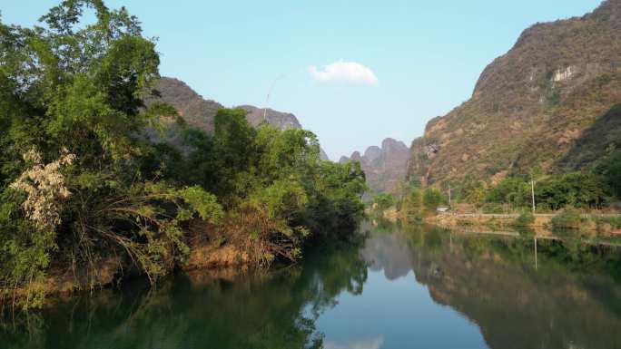 山水河流