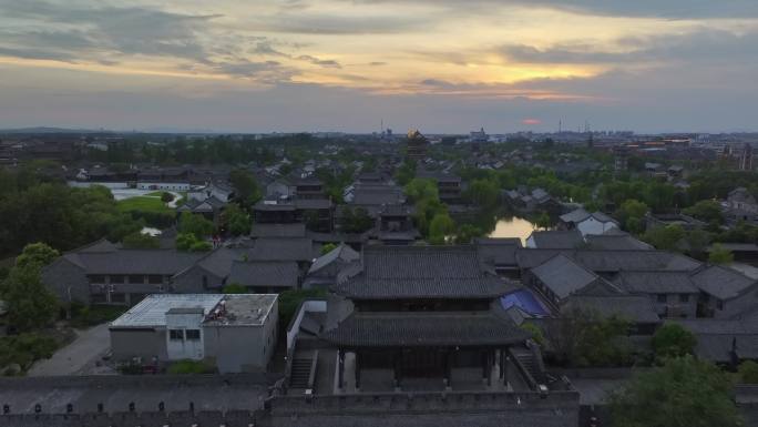 航拍山东枣庄台儿庄晚霞夜景