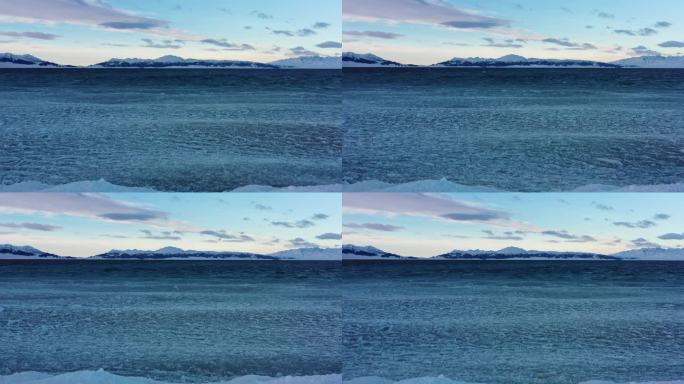 博斯腾湖冬季湖面冰馕冰饼