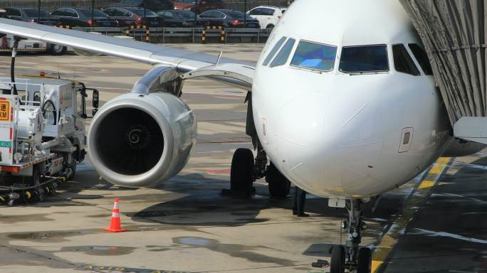 机场空境航班空港航行飞机民航候机楼旅客