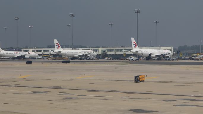 机场空境航班空港航行飞机民航候机楼旅客