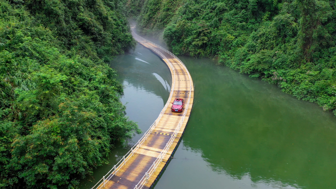 湖北宣恩狮子关水上公路