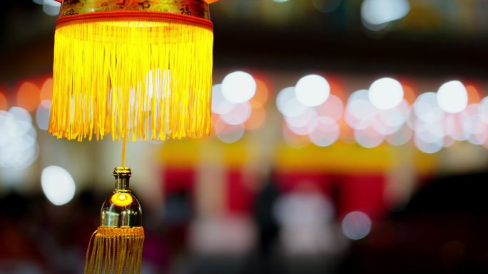 中国新年的中国灯笼和舞龙。