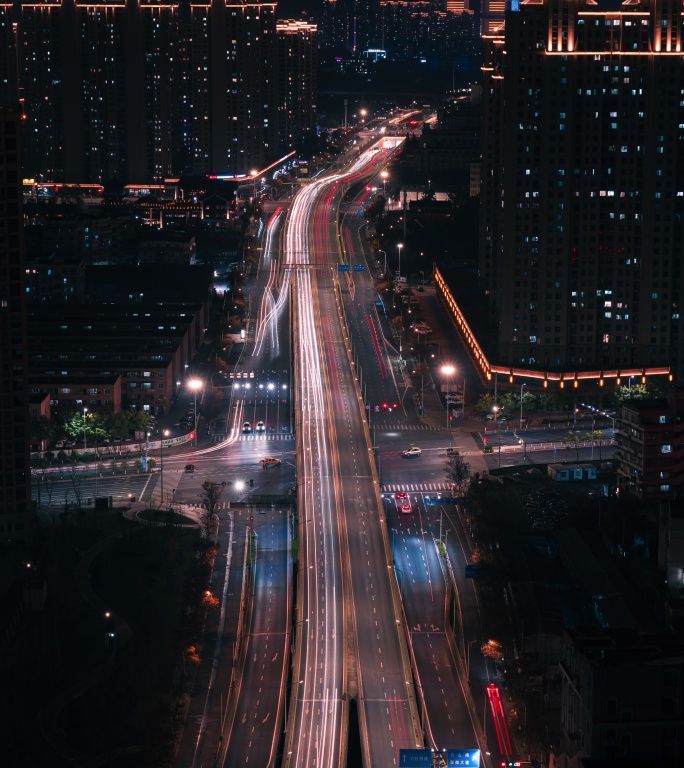 温州雪山隧道夜间延时竖屏