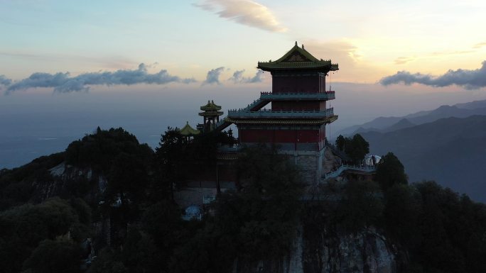 航拍陕西西安秦岭南五台景区日出云海仙境