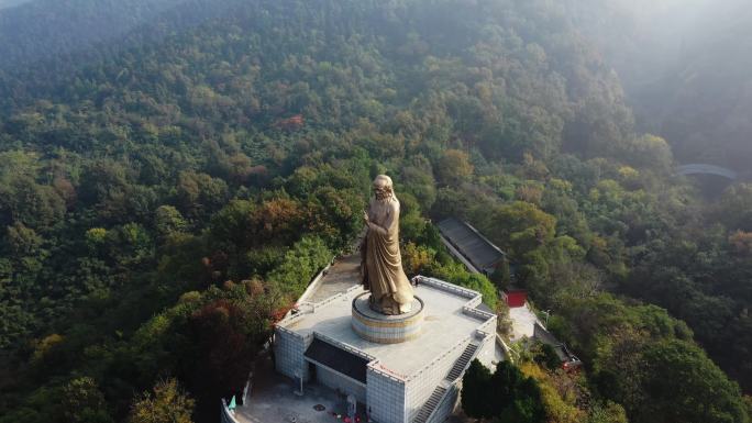 秋景楼观台老子像航拍