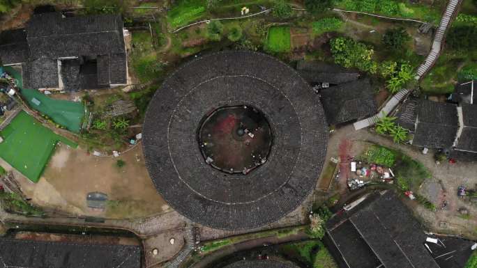 航拍多角度-田螺坑福建土楼群 云水谣