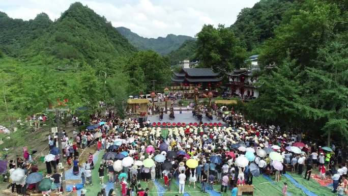 土家族六月六民俗文化活动