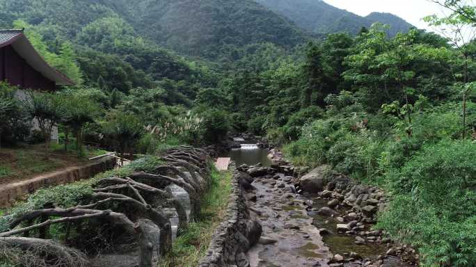 溪流 水上漂流