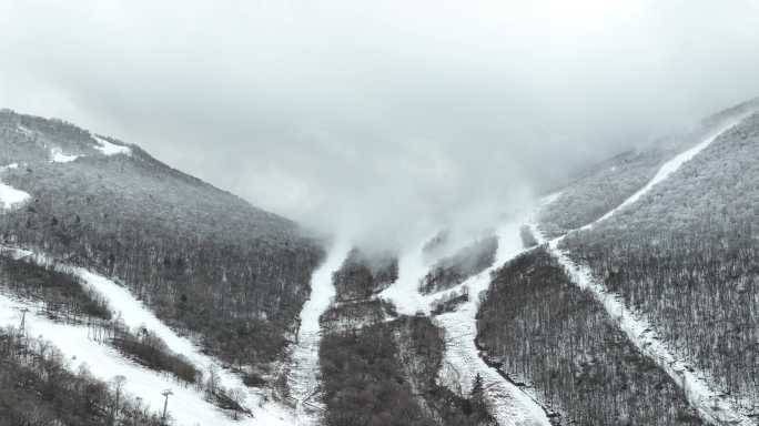 冬季航拍北大湖滑雪场