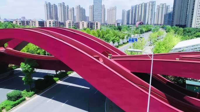长沙梅溪湖中国结步行桥8