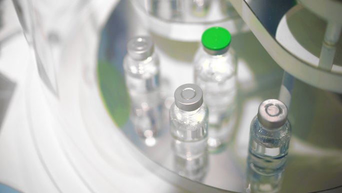实验室的疫苗瓶新冠疫苗瓶子