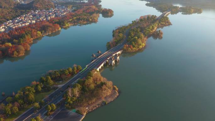 杭州湘湖跨湖路四亭桥秋色航拍