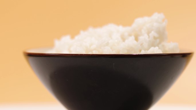 蒸立方蒸米饭东北大米主食米饭