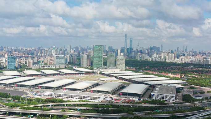 4K 上海新国际博览中心陆家嘴同框 航拍