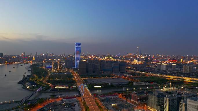 4K上海城市天际线 前滩遥望陆家嘴 航拍