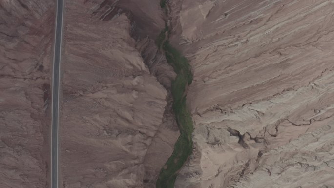 吐鲁番的吐峪沟