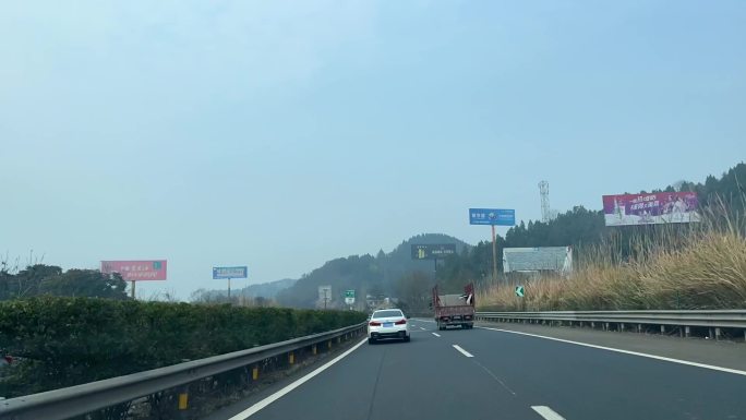 高速公路行驶延时摄影