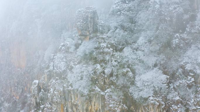 航拍昆明雪景