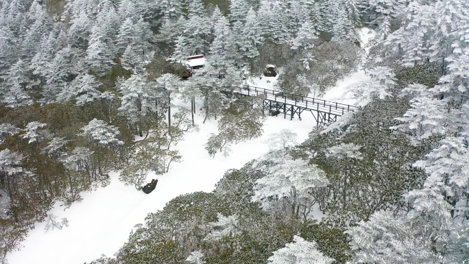 航拍雪景