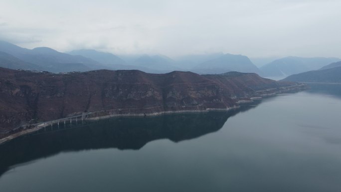 四川雅西高速汉源停车区及大渡河风景航拍