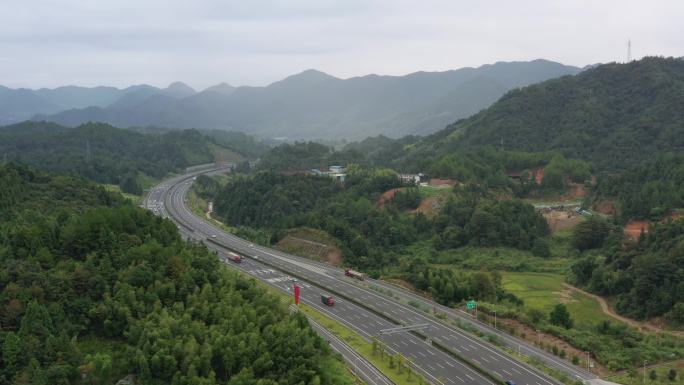4K原素材-航拍厦蓉高速公路