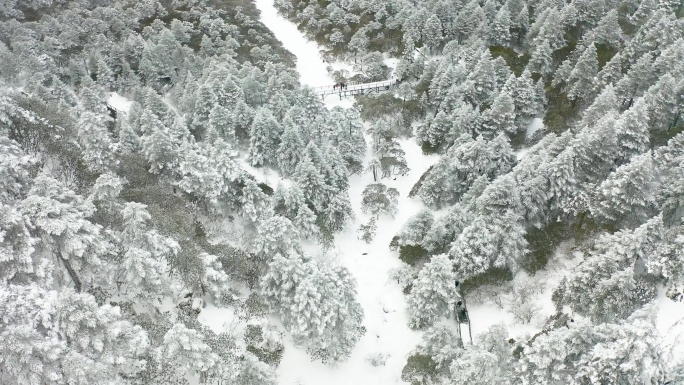 航拍雪景