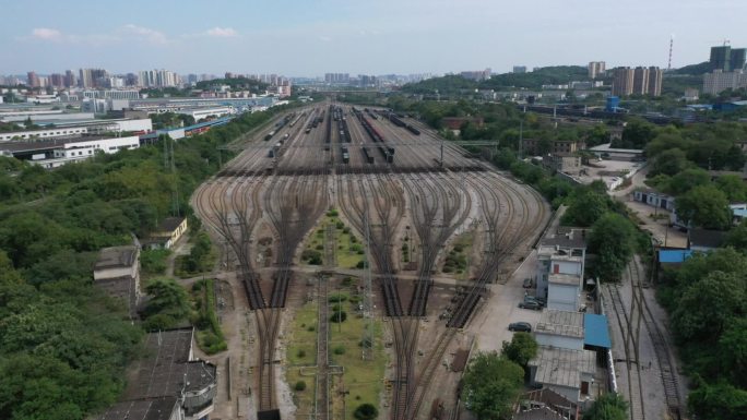 编组站铁路货运驼峰提钩放风火车解体株洲北