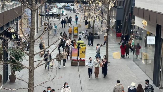 俯瞰步行街太古里人流延时