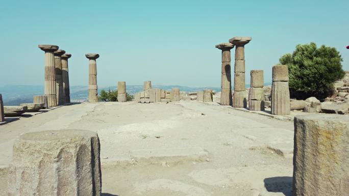 阿索斯雅典娜神庙遗址公园无人空镜头柱子